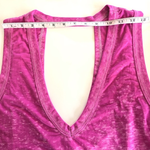 BECCA Woman’s Beach Date Romper V-Neck
Plunge  Back Cutout Beach Cover Up Size M - Picture 10 of 15